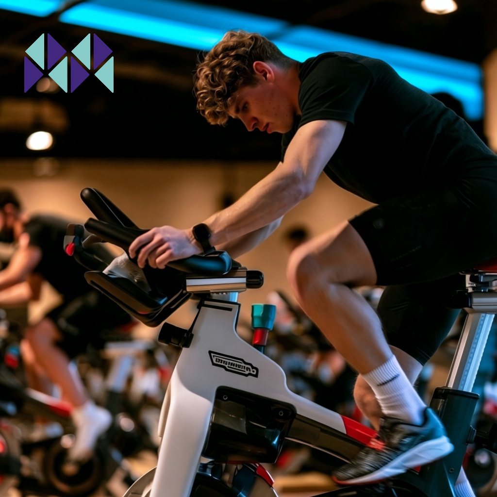 Lezione di spinning in sala corsi a SPZ Fitness Club